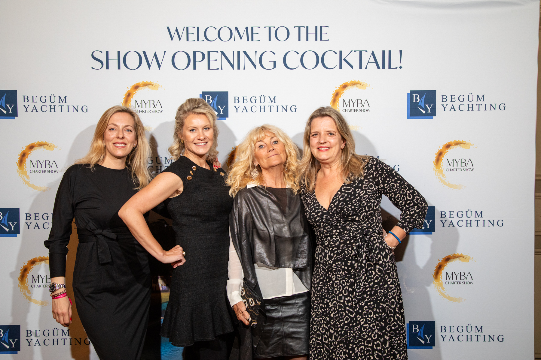 Show Opening Cocktail 2024 - Photo 19