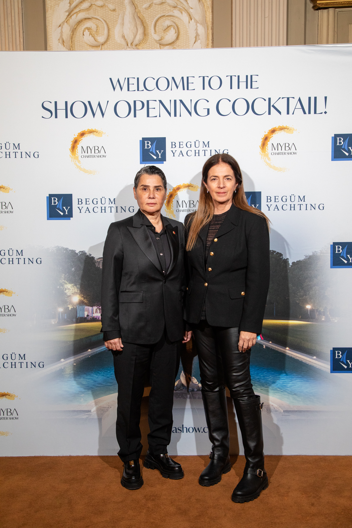 Show Opening Cocktail 2024 - Photo 28