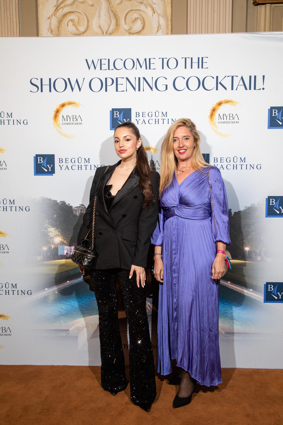 Show Opening Cocktail 2024 - Photo 45
